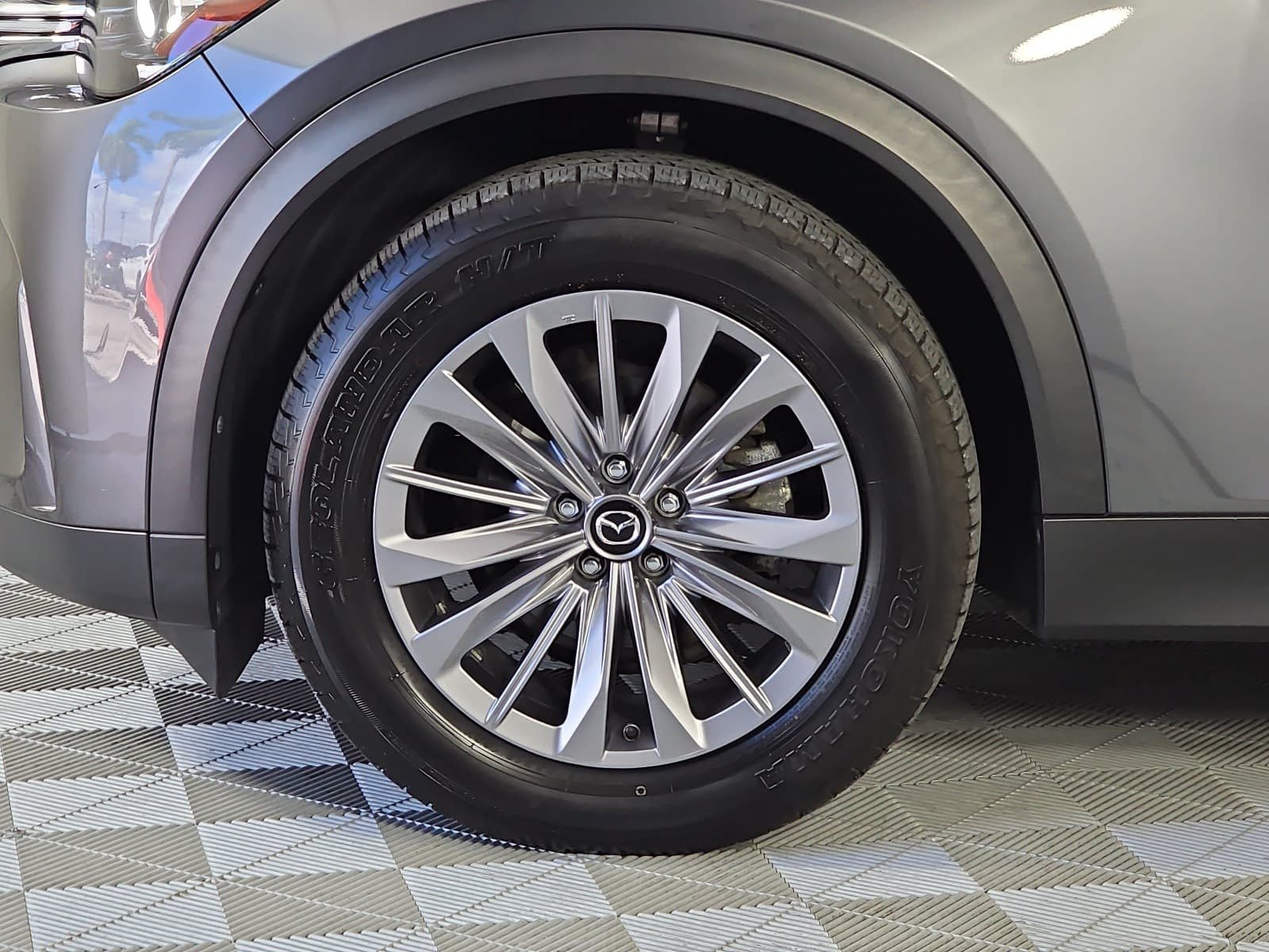 Used 2024 MAZDA CX-90 3.3 Turbo w/ Preferred Package AWD/4WD image 10