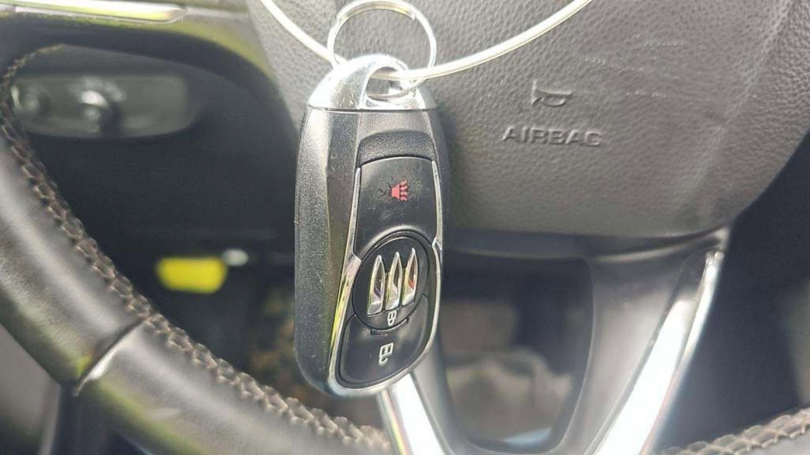 Used 2024 Buick Encore GX Preferred FWD image 4