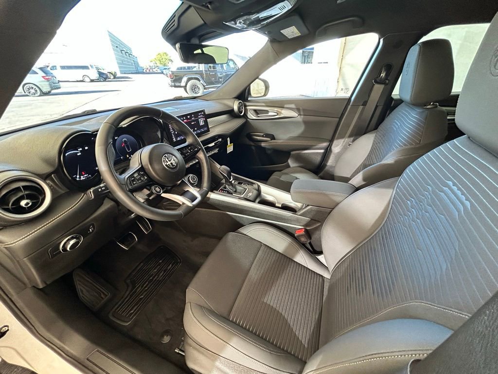 New 2025 Alfa Romeo Tonale image 28