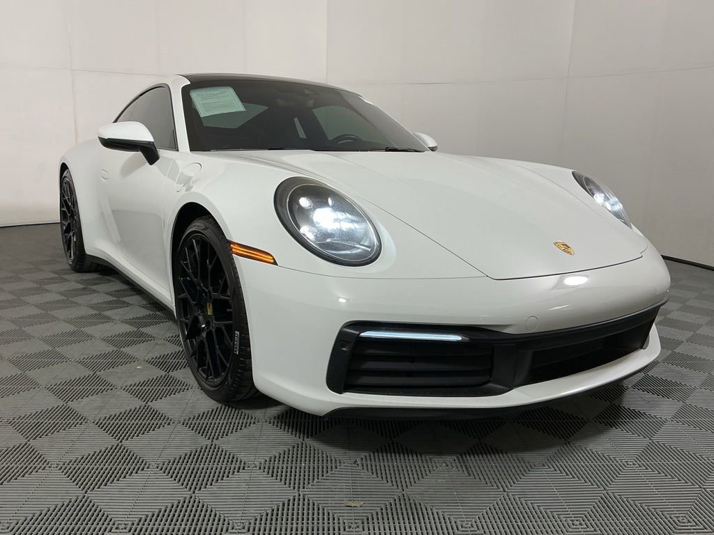 Used 2020 Porsche 911 Carrera RWD image 4