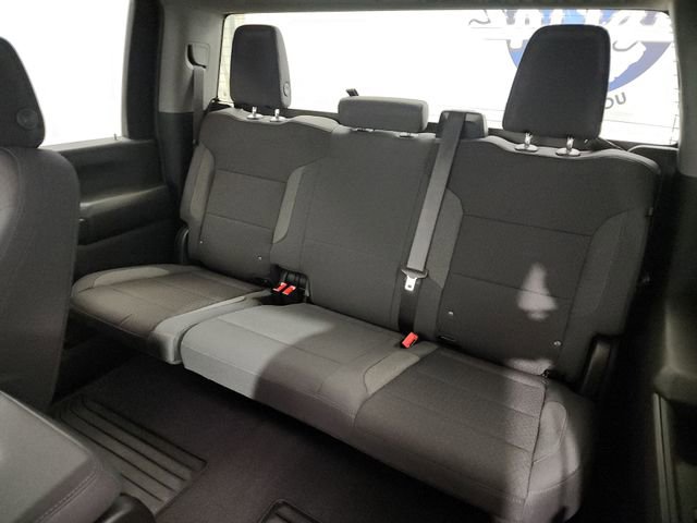 Used 2026 Chevrolet Silverado 2500 Custom w/ Custom Value Package image 26