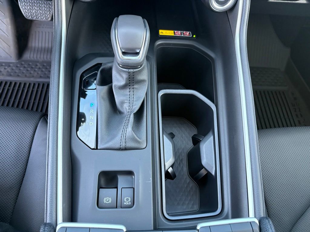 Used 2026 Toyota Grand Highlander Limited image 17