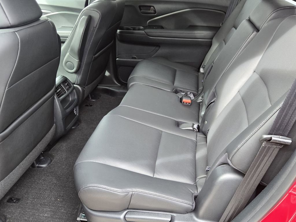Certified 2023 Honda Passport EX-L image 11