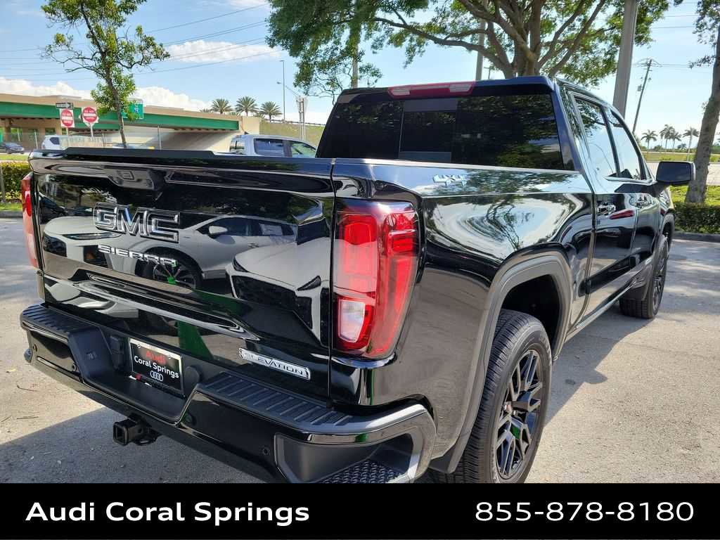 Used 2025 GMC Sierra 1500 Elevation w/ Preferred Package AWD/4WD image 13