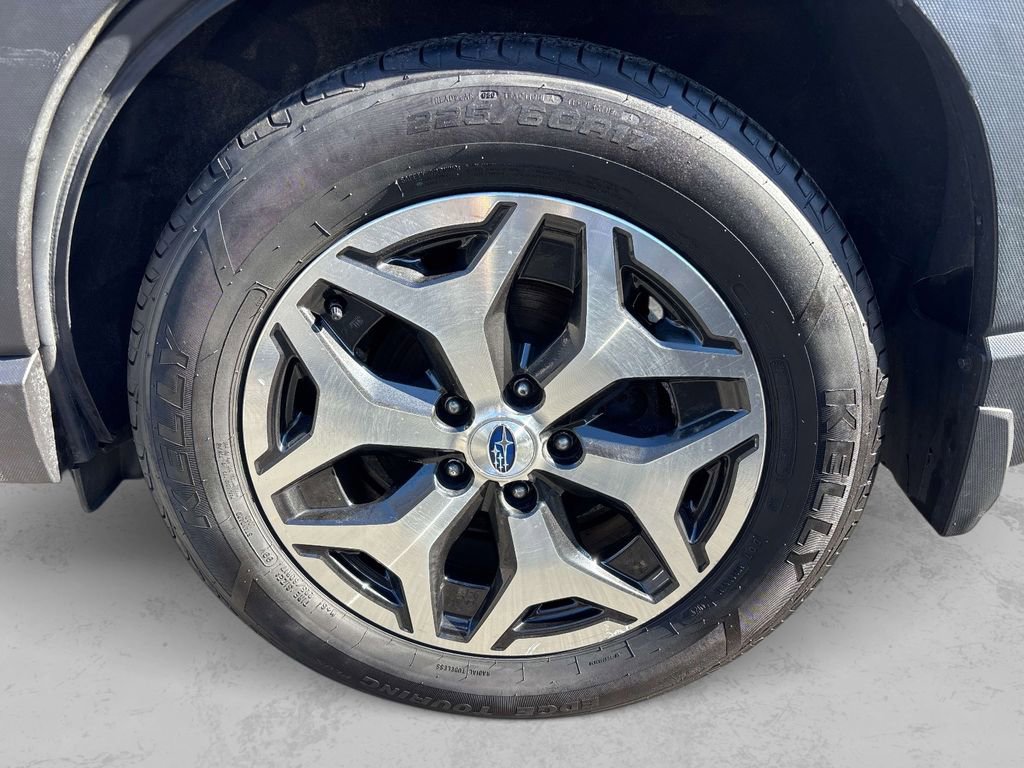 Used 2021 Subaru Forester Premium AWD/4WD image 4