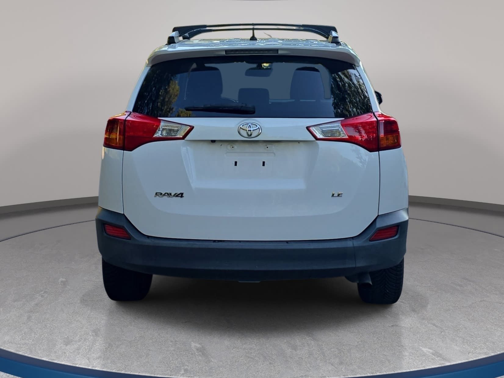 Used 2013 Toyota RAV4 LE FWD image 6