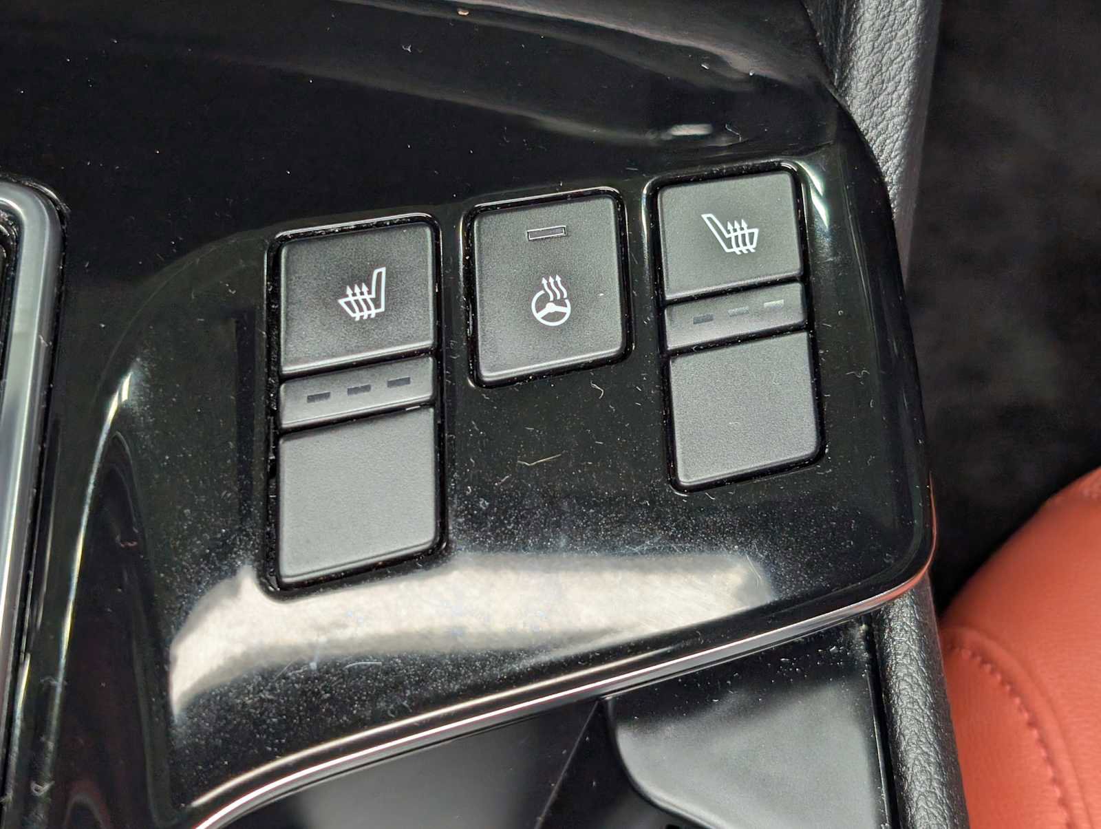 Certified 2023 Kia Sportage SX AWD/4WD image 31