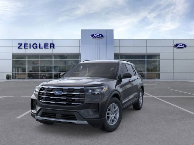 New 2026 Ford Explorer Active image 2