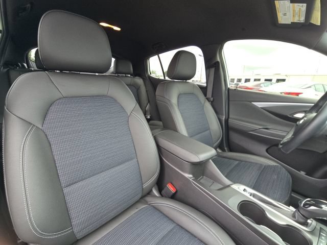 Used 2024 Buick Envista Preferred w/ Convenience I Package FWD image 16