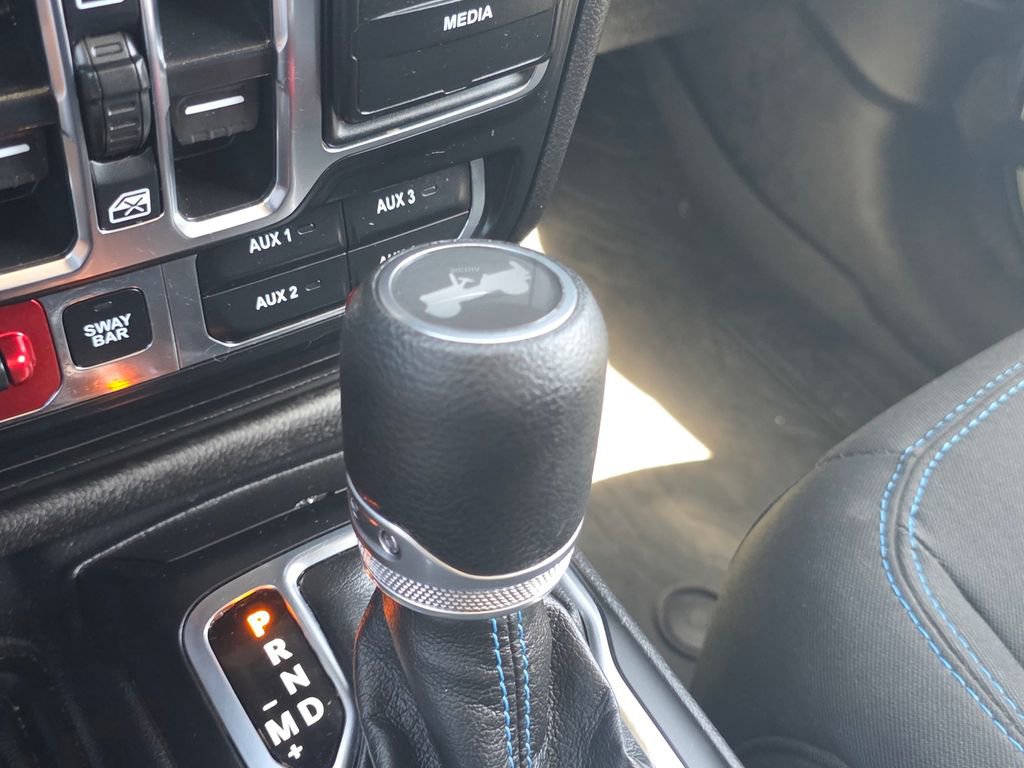 Used 2023 Jeep Wrangler Unlimited Rubicon 4xe w/ Steel Bumper Group image 31