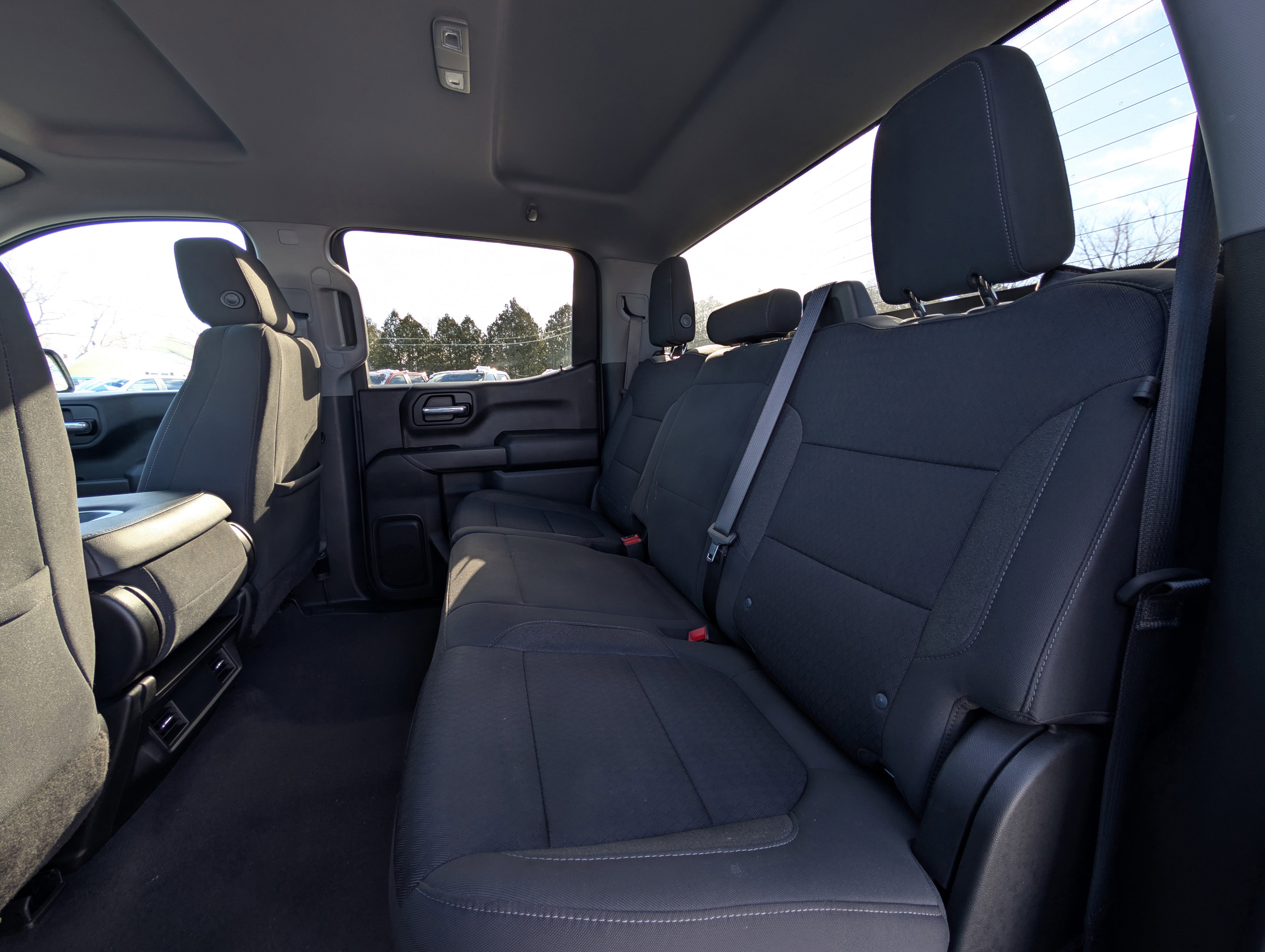 Certified 2022 Chevrolet Silverado 1500 Custom w/ Safety Confidence Package image 29