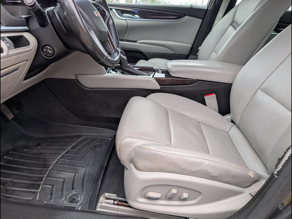 Used 2017 Cadillac XTS Luxury FWD image 13