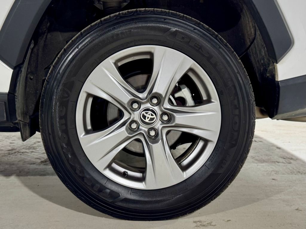 Used 2024 Toyota RAV4 LE image 30