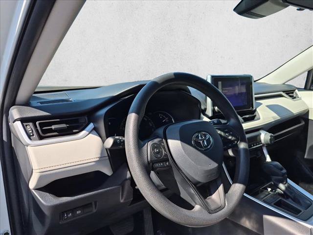 Used 2024 Toyota RAV4 XLE FWD image 10