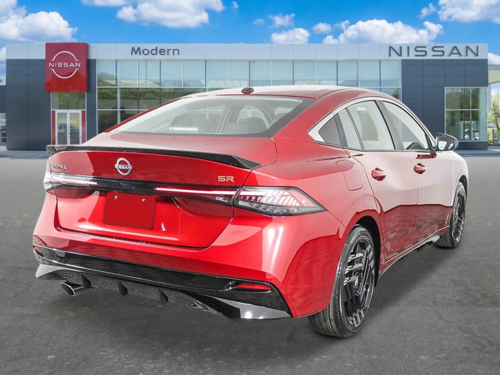 New 2027 Nissan Sentra SR w/ Floor Mat Package FWD image 4