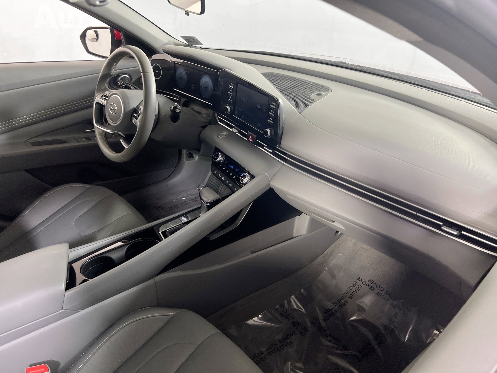 Used 2022 Hyundai Elantra SEL w/ Convenience + Premium Package FWD image 28