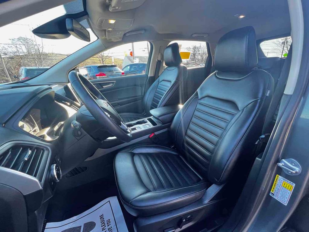 Used 2023 Ford Edge SEL image 15