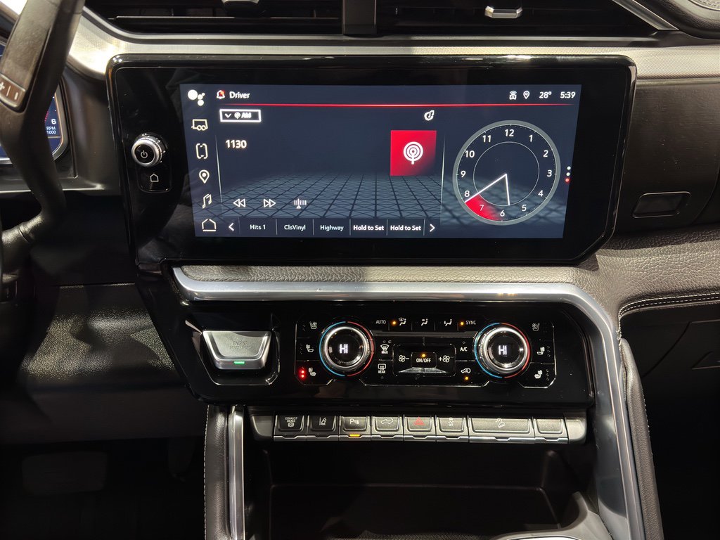 Used 2025 GMC Sierra 3500 Denali w/ Denali Reserve Package image 36