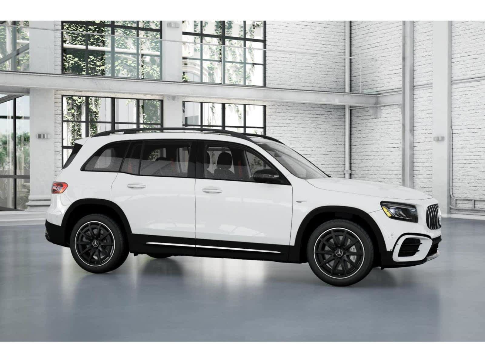 Used 2026 Mercedes-Benz GLB 35 AMG 4MATIC image 13