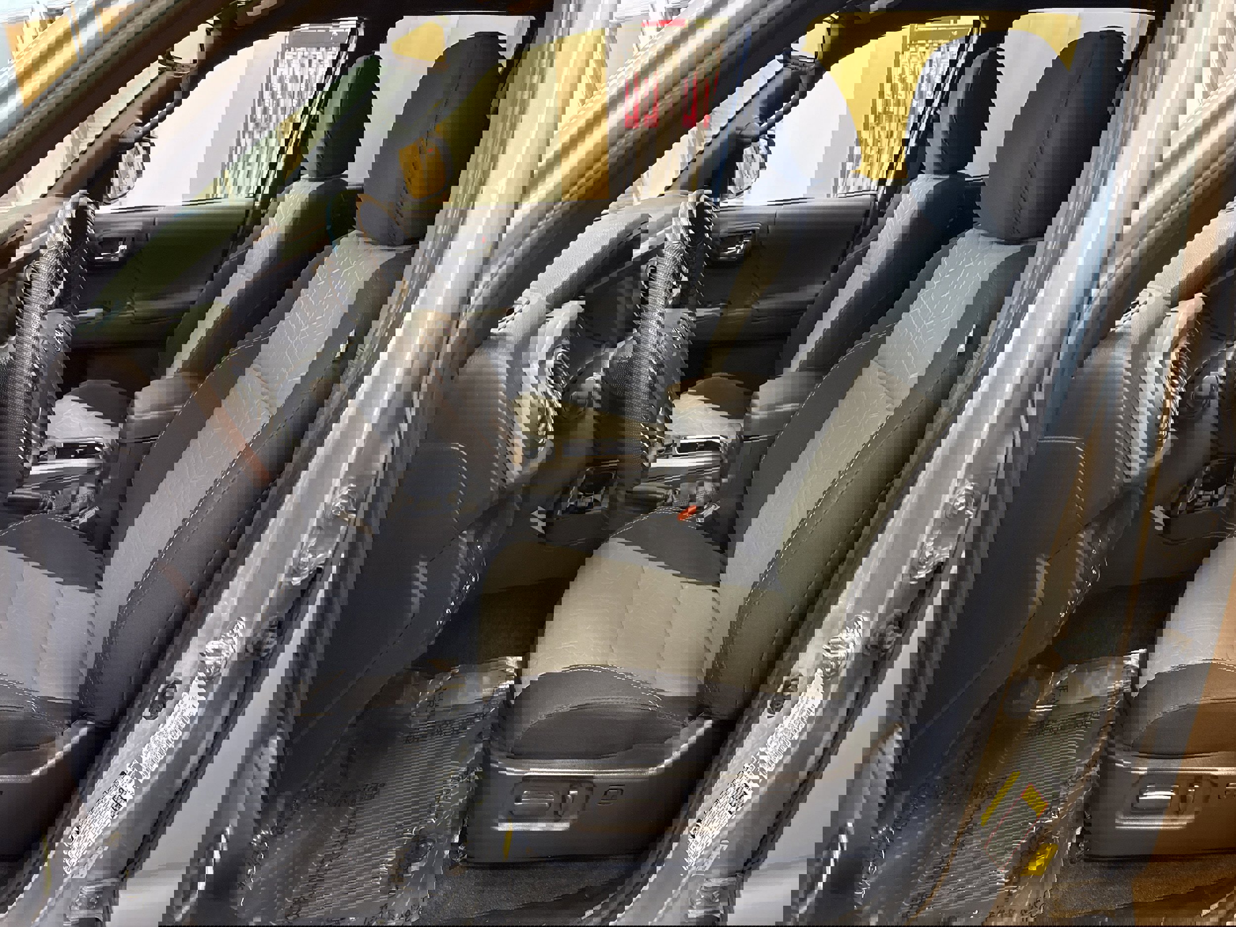 Used 2023 Toyota Tacoma TRD Sport image 27