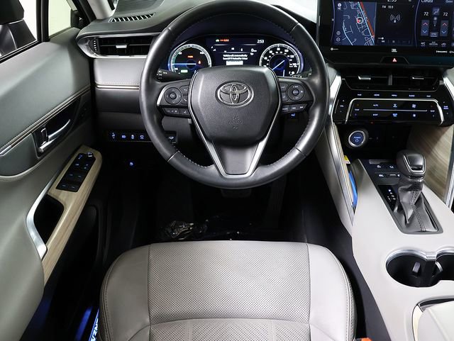 Used 2021 Toyota Venza Limited w/ Advanced Technology Package AWD/4WD image 15