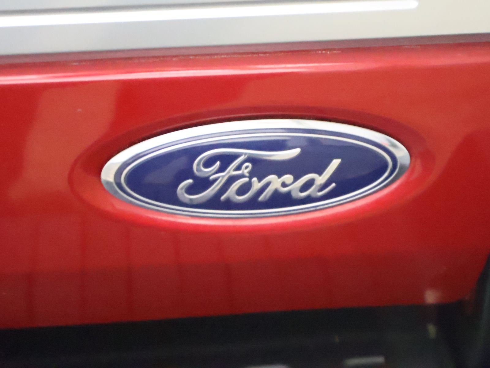 Used 2022 Ford F350 King Ranch w/ King Ranch Ultimate Package AWD/4WD image 7