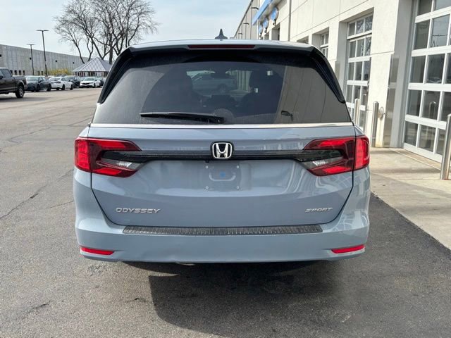 Certified 2023 Honda Odyssey Sport image 4