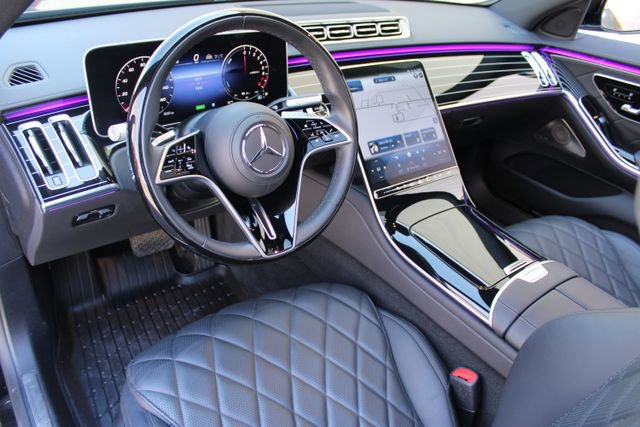 Used 2024 Mercedes-Benz S 580e 4MATIC Sedan image 9