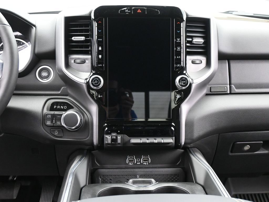 New 2025 RAM 1500 Big Horn image 25