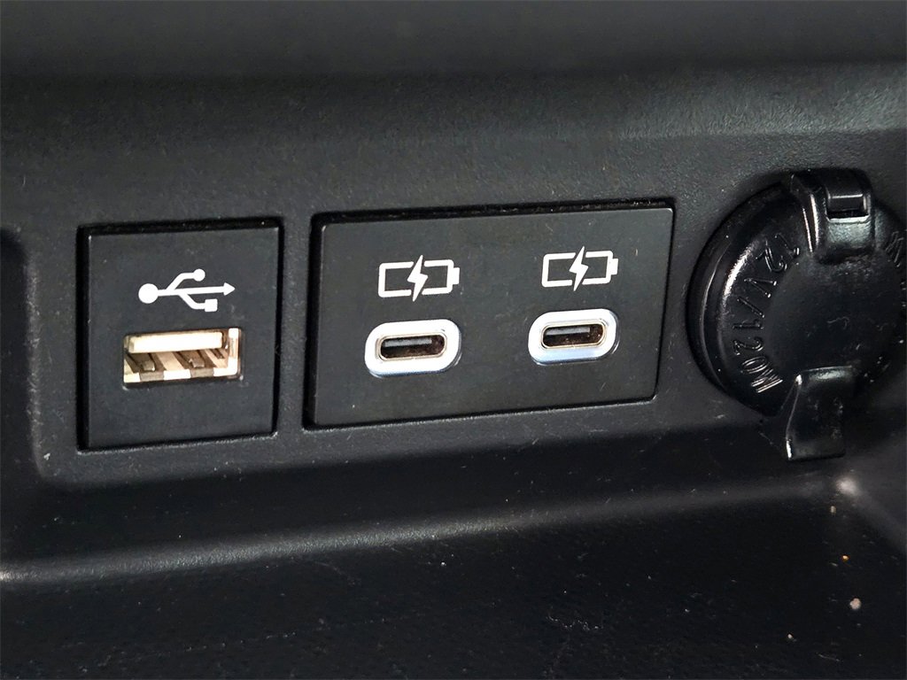 Used 2023 Toyota Highlander XSE image 22