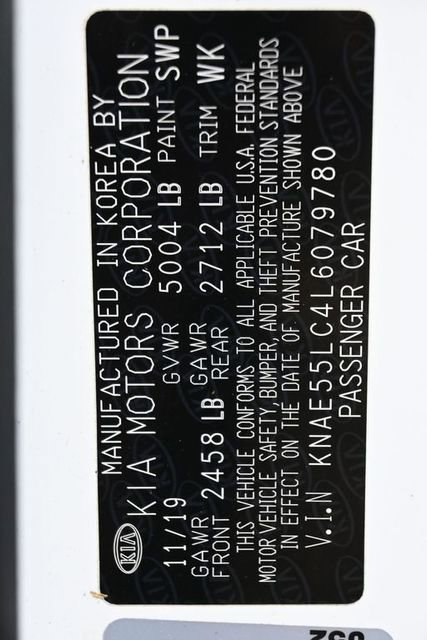 Used 2020 Kia Stinger GT2 image 4