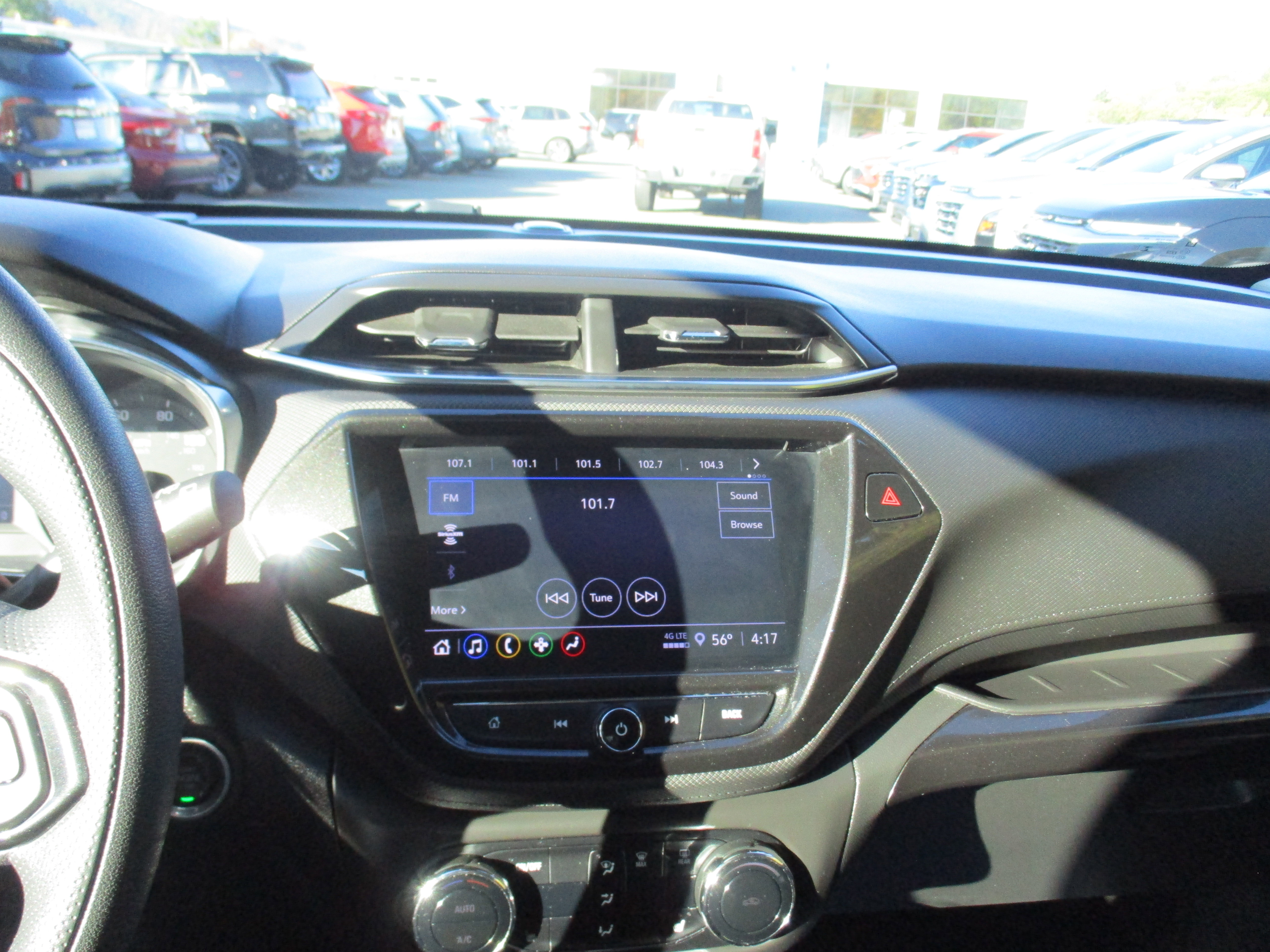 Certified 2023 Chevrolet TrailBlazer LT w/ Convenience Package image 17