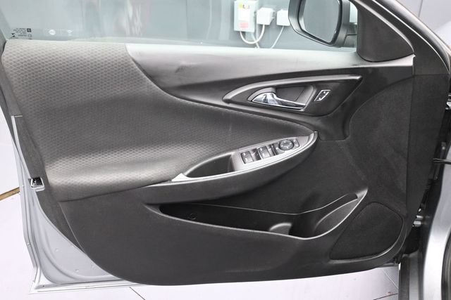 Used 2024 Chevrolet Malibu LT FWD image 17