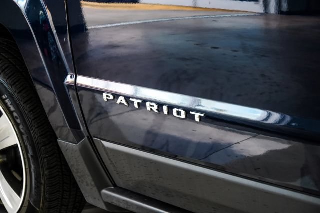 Used 2016 Jeep Patriot High Altitude AWD/4WD image 44