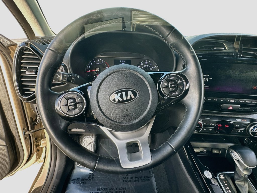 Used 2020 Kia Soul EX FWD image 11
