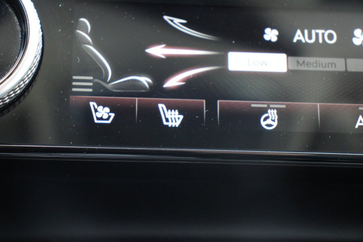 Used 2021 Genesis GV80 2.5T w/ Prestige Package 04 image 31