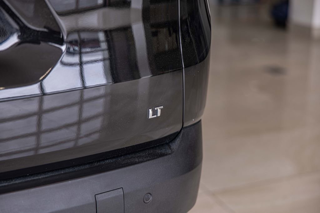 Used 2019 Chevrolet Traverse LT w/ LPO, Floor Liner Package image 16