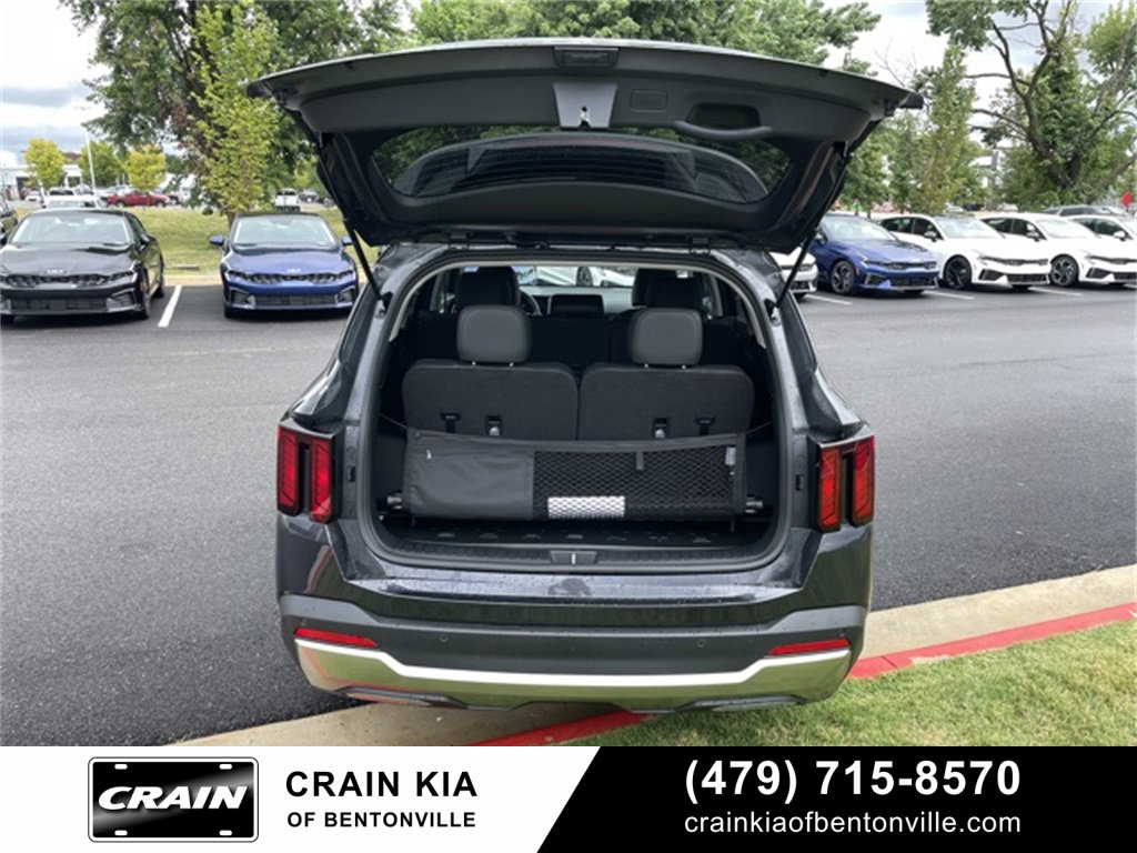 New 2025 Kia Sorento S image 7