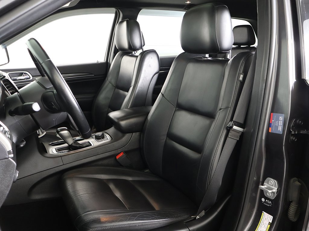 Used 2021 Jeep Grand Cherokee Limited image 31