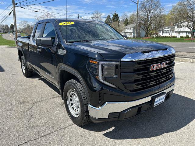 Used 2023 GMC Sierra 1500 Pro w/ Pro Value Package image 7