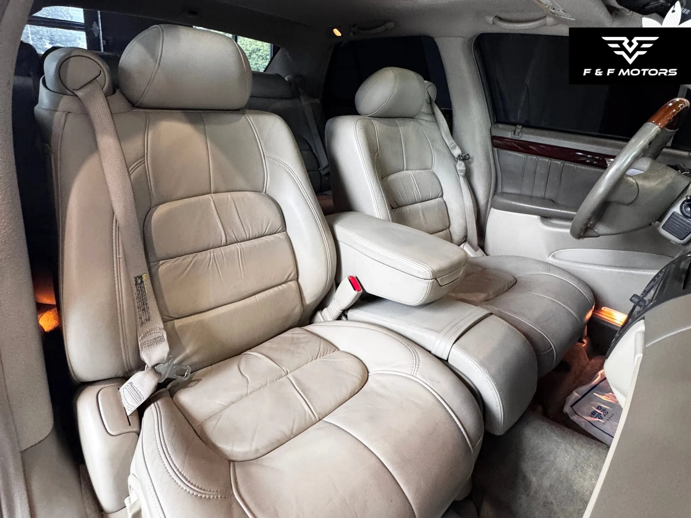 Used 2002 Cadillac De Ville DHS w/ Safety/Security Pkg FWD image 10