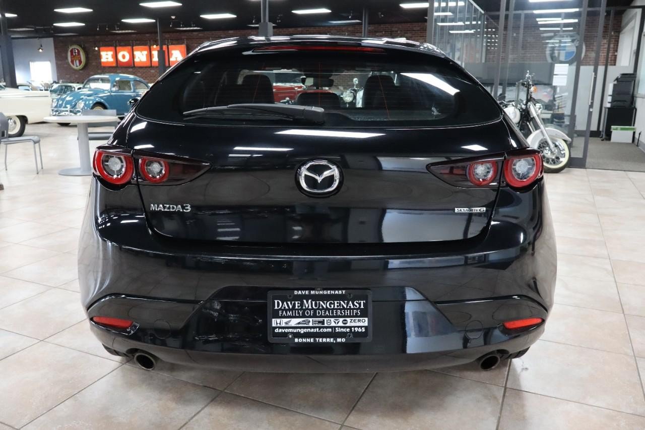 Used 2024 MAZDA MAZDA3 s FWD image 5