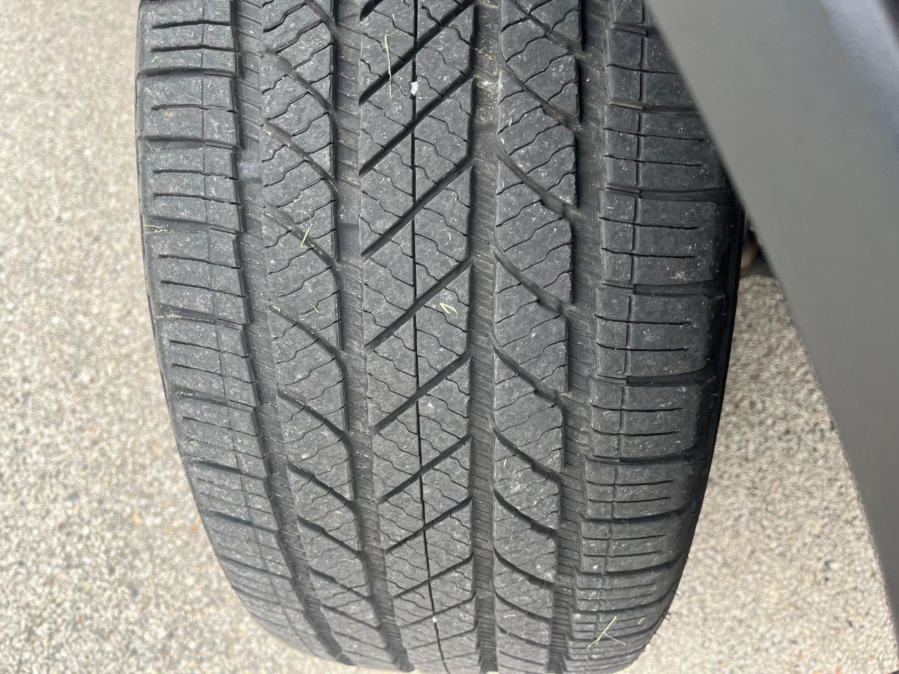 Used 2013 Volkswagen Touareg TDI AWD/4WD image 46