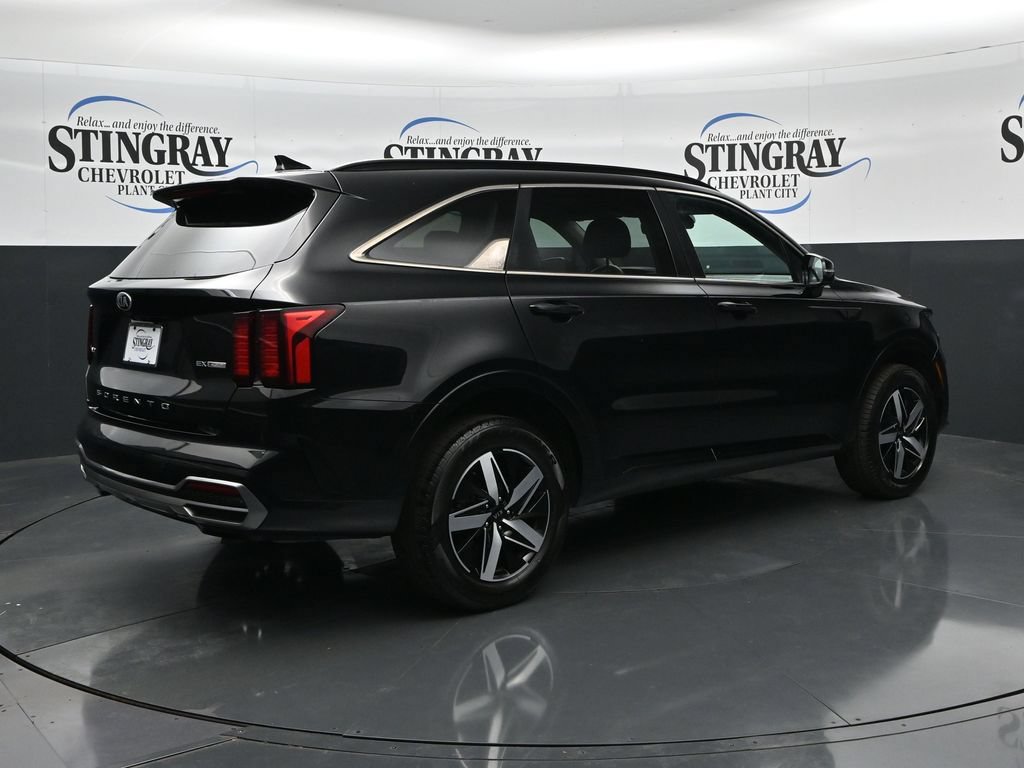 Used 2021 Kia Sorento EX w/ Panoramic Sunroof Package AWD/4WD image 7