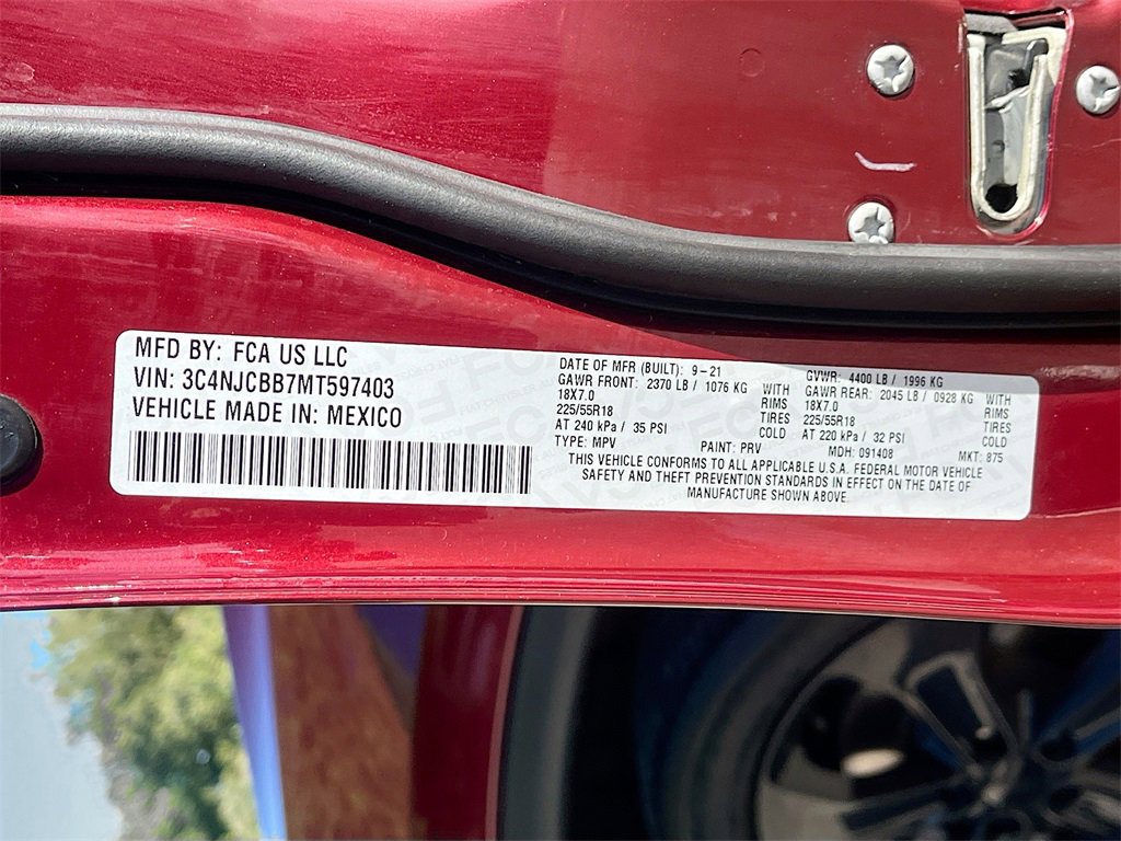 Used 2021 Jeep Compass Latitude w/ Sun and Sound Group image 32