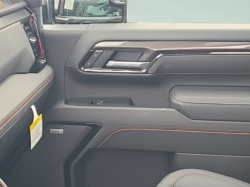 New 2026 GMC Sierra 2500 AT4 w/ AT4 Premium Plus Package AWD/4WD image 11