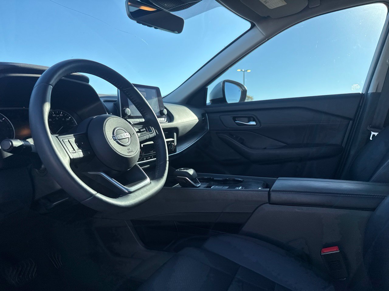 Certified 2024 Nissan Rogue SV w/ SV Premium Package FWD image 45