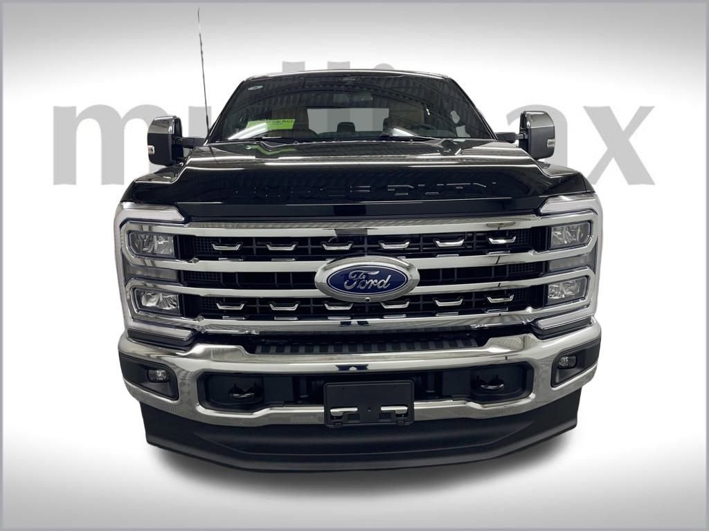 New 2026 Ford F250 Lariat w/ Chrome Package image 14