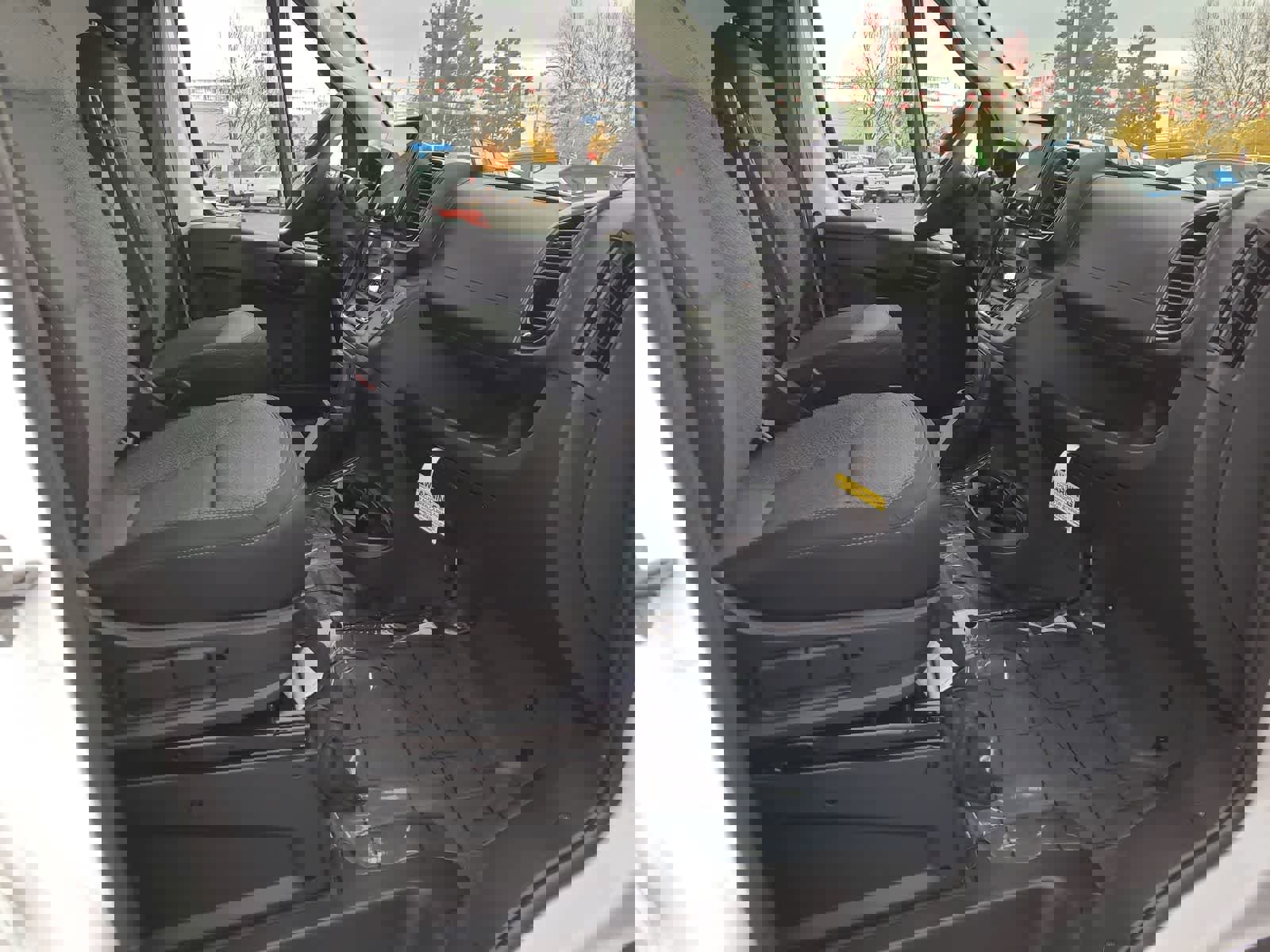 New 2026 RAM ProMaster 3500 w/ Premium Convenience Group image 22