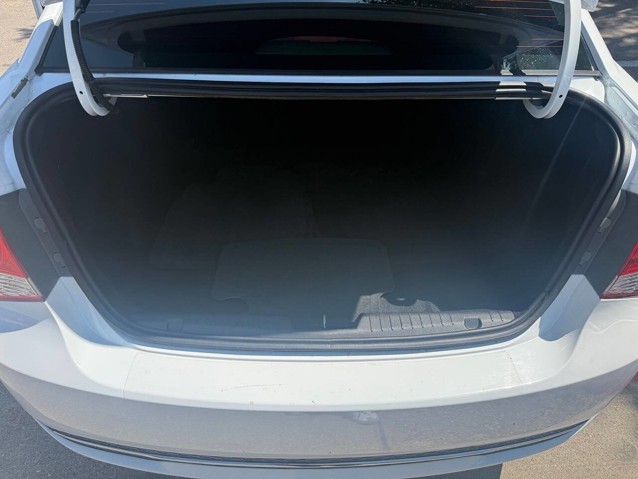 Used 2016 Chevrolet Cruze LT FWD image 29